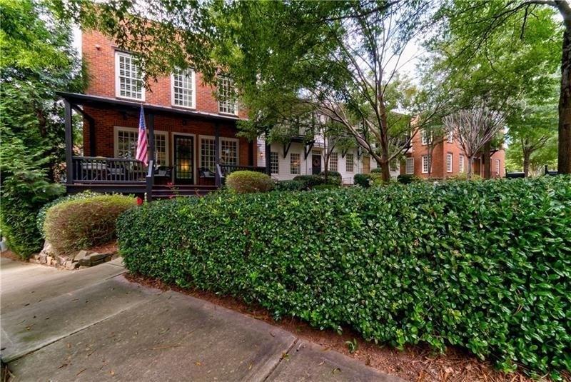 120 Hubbard Rd., Woodstock, GA 30188