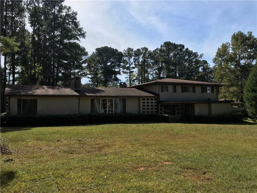 6461 Woodrow Rd., Lithonia, GA 30038