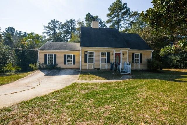 1421 Bentley Woods Ln., Lithonia, GA 30058