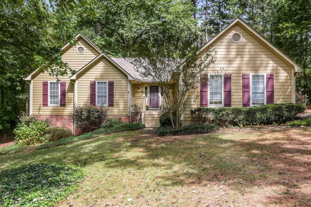 3002 Arnold Mill Ct., Woodstock, GA 30188
