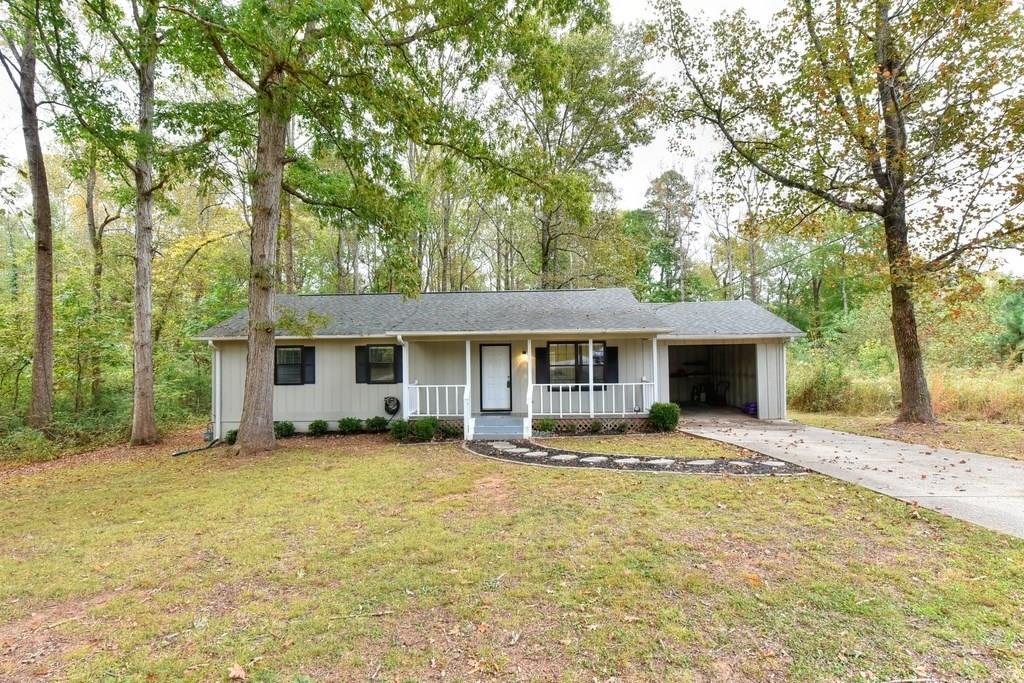 3535 Lakeside Ln., Cumming, GA 30040