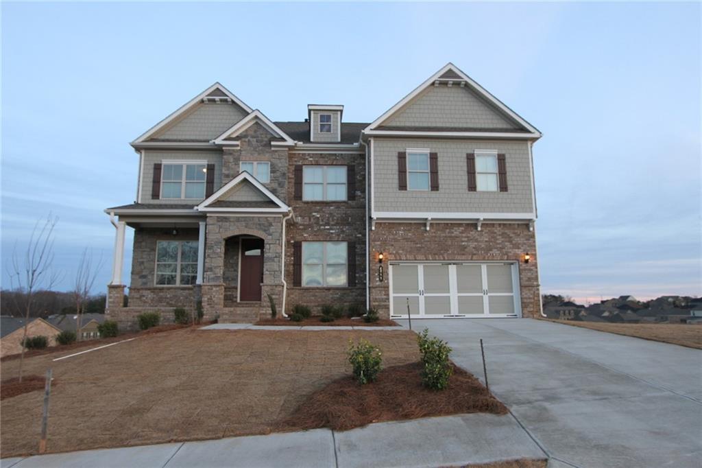 4711 Point Rock Dr, Buford, GA 30519