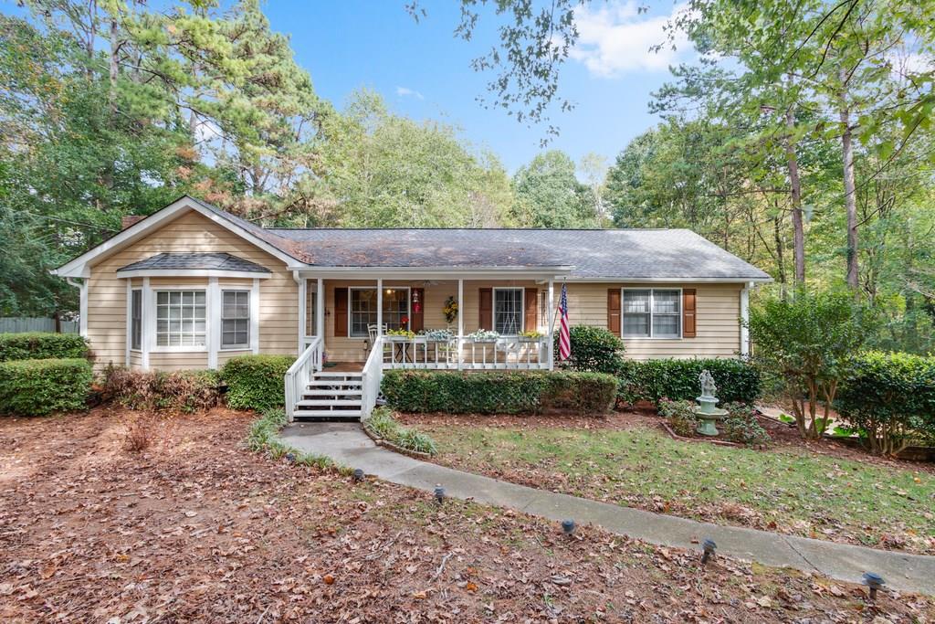 1904 Britt Dr., Snellville, GA 30078