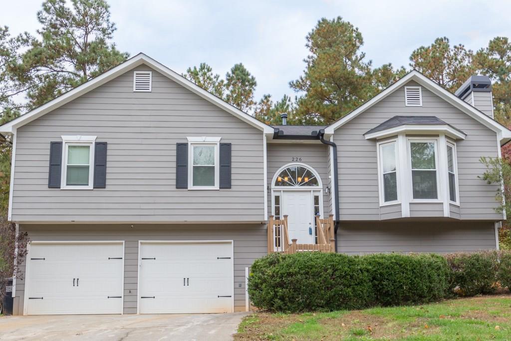 226 Silverthorne Pass, Douglasville, GA 30134