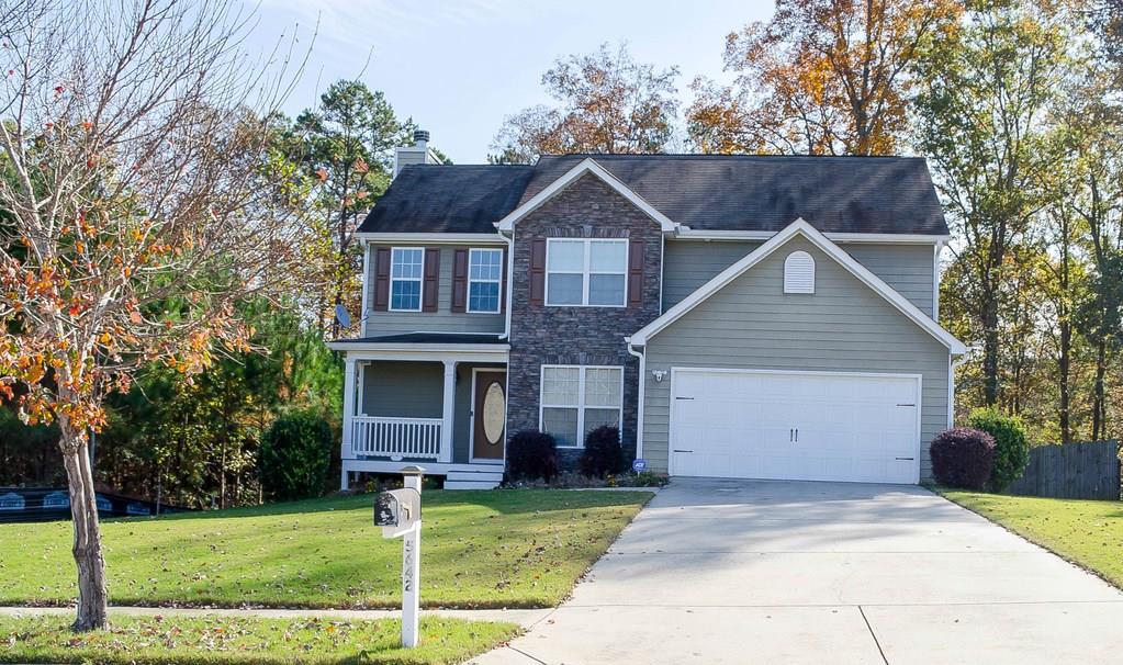 5642 Valley Loop Loop, Fairburn, GA 30213