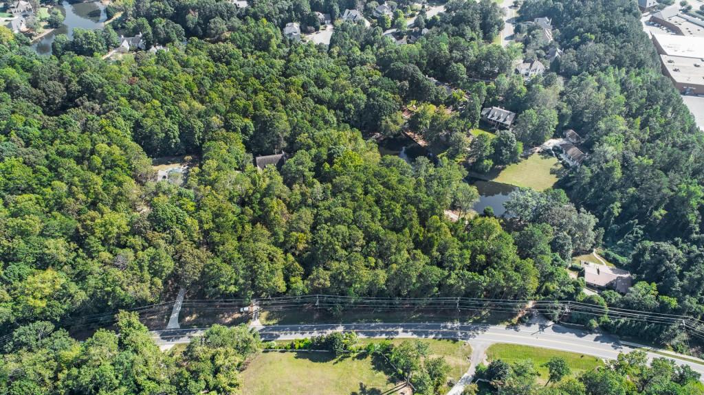 11785 Mountain Park Rd., Roswell, GA 30075