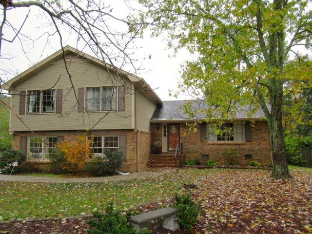 4086 White Oak Ln., Lilburn, GA 30047
