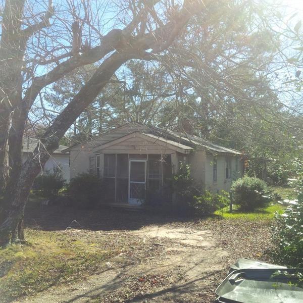 112 Racetrack Rd., McDonough, GA 30253