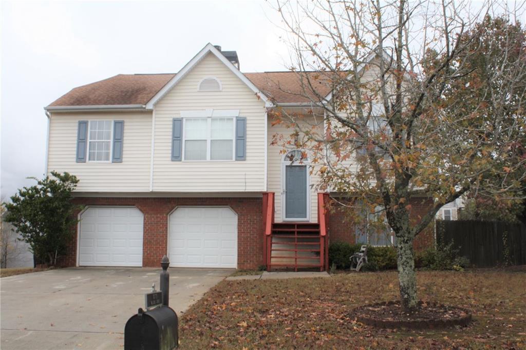 10779 Paladin Dr., Hampton, GA 30228