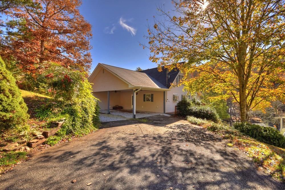 207 Riveredge Dr., Ellijay, GA 30536