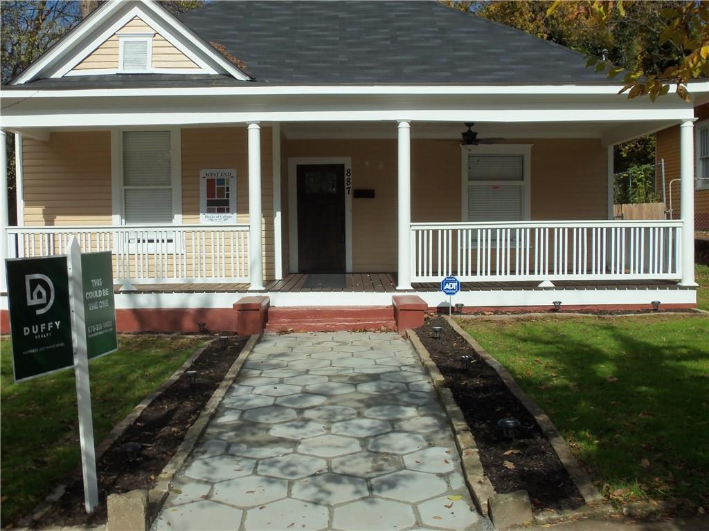 887 Beecher St., Atlanta, GA 30310