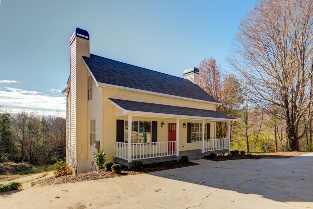 5496 Britt Whitmire Rd., Gainesville, GA 30506