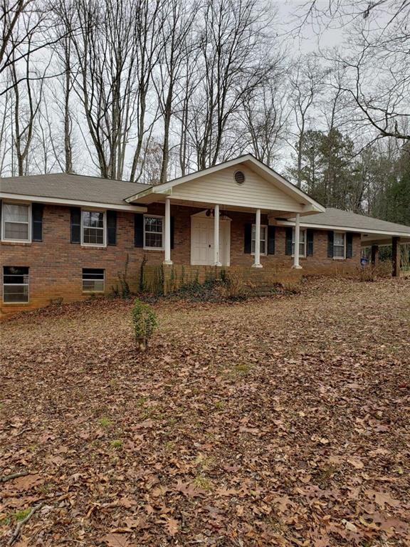 934 Upper Burris Rd., Canton, GA 30114