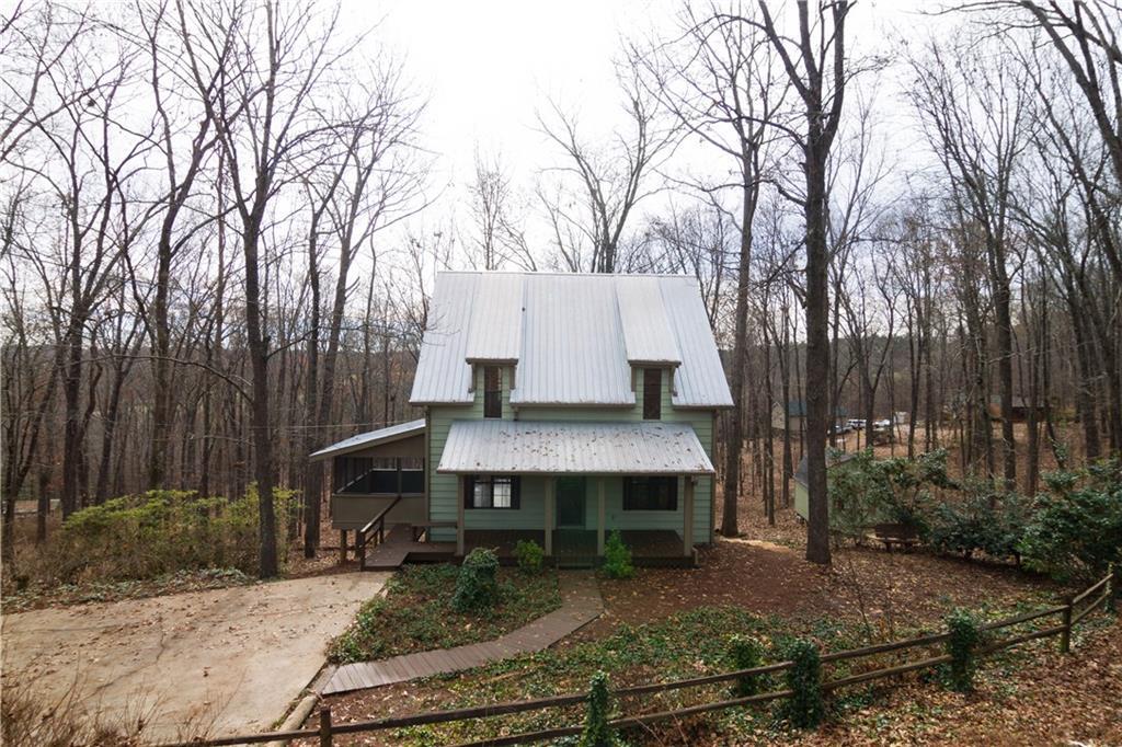 720 Garnet Ridge Rd., Hiram, GA 30141