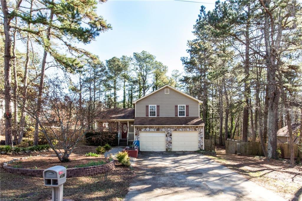 4096 Springlake Cir., Buford, GA 30519