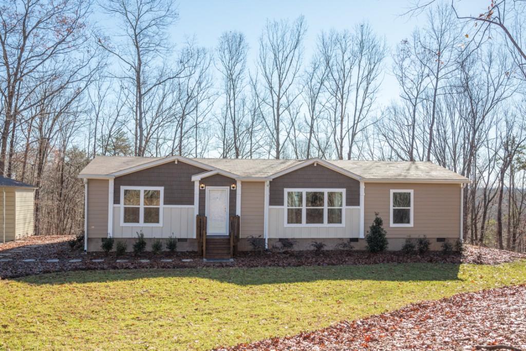 945 Old Kerns Rd., Dawsonville, GA 30534