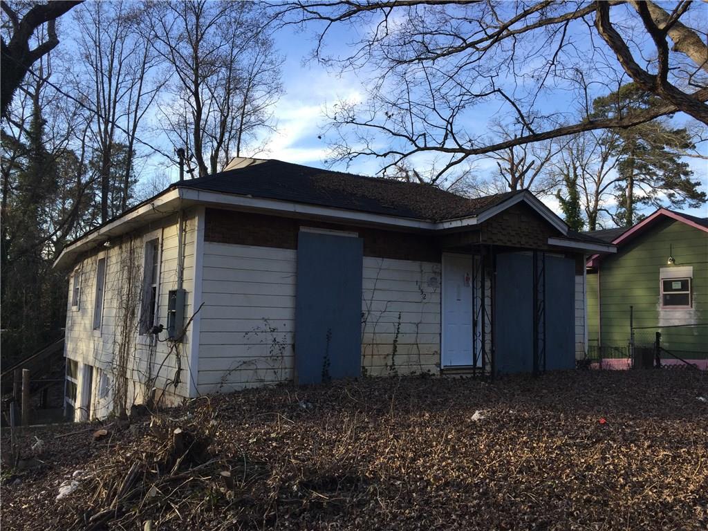 1152 Wedgewood Dr., Atlanta, GA 30318