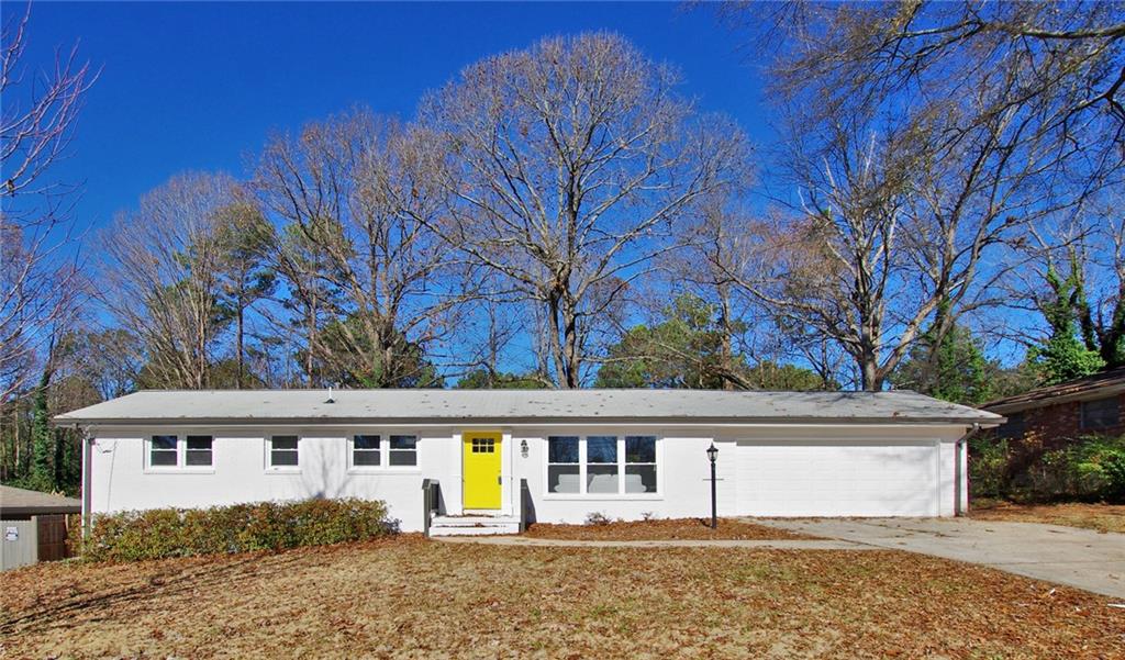 3262 Betty Cir., Decatur, GA 30032