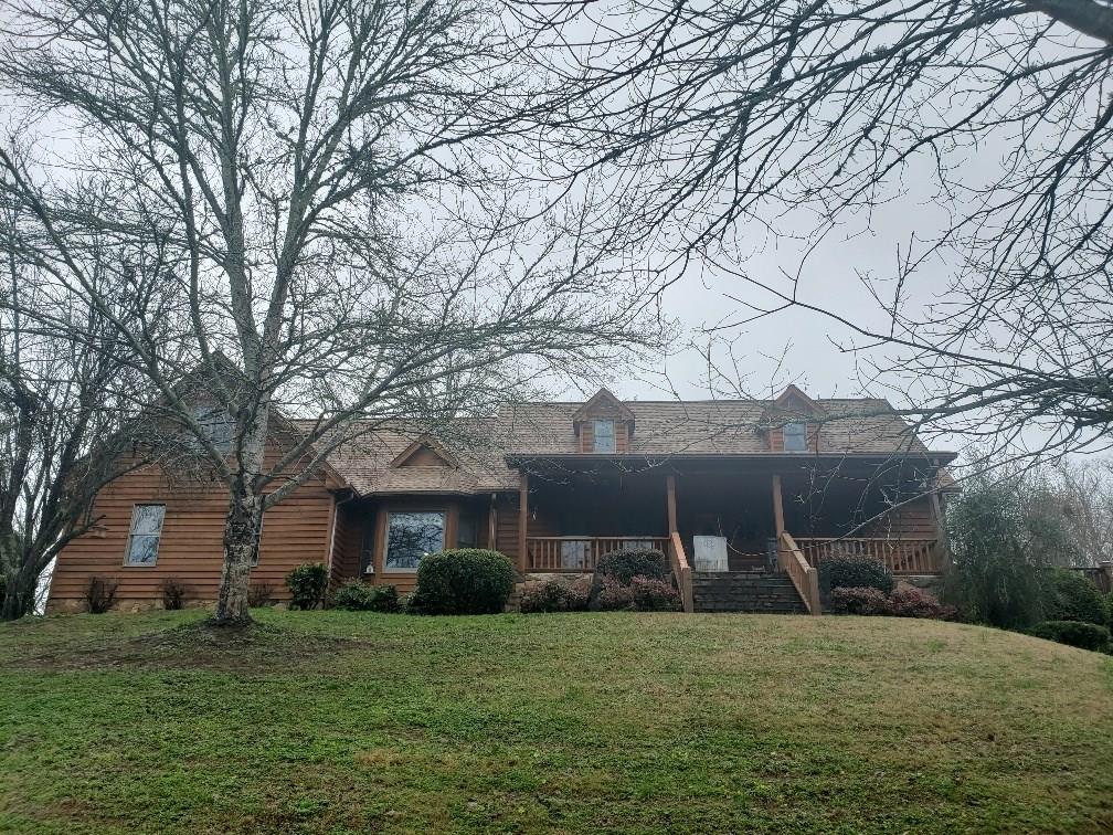 846 Rock Creek Rd., Calhoun, GA 30701