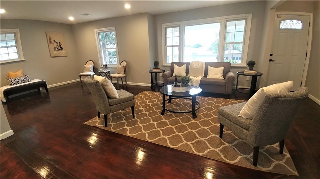 2926 Randall St., East Point, GA 30344