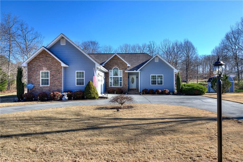116 Savannah St., Calhoun, GA 30701