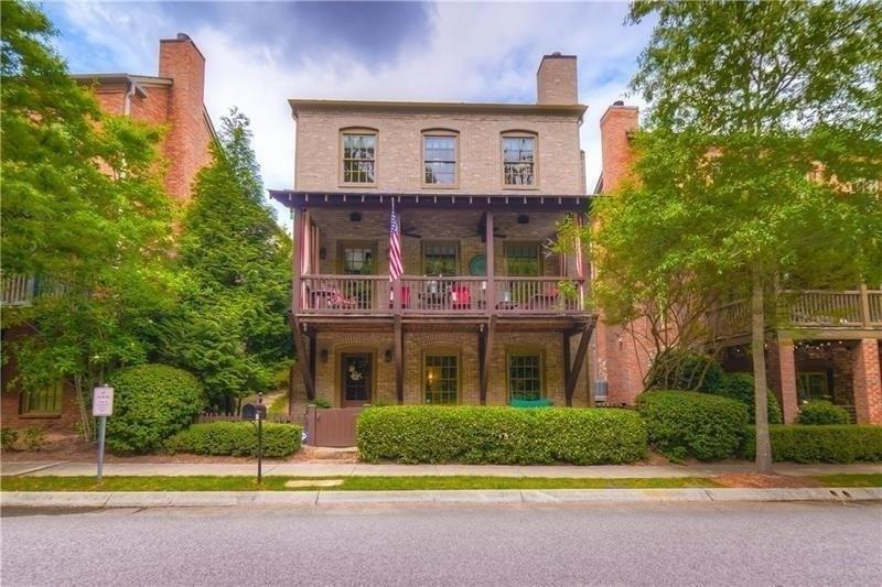 437 Latimer St., Woodstock, GA 30188