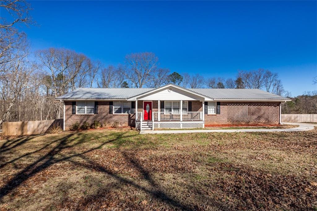 8826 Camp Rd., Winston, GA 30187