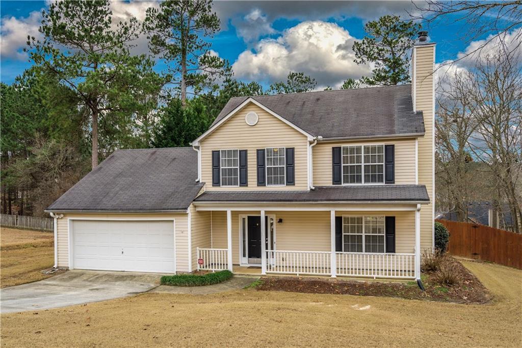3093 Rockview Dr., Loganville, GA 30052