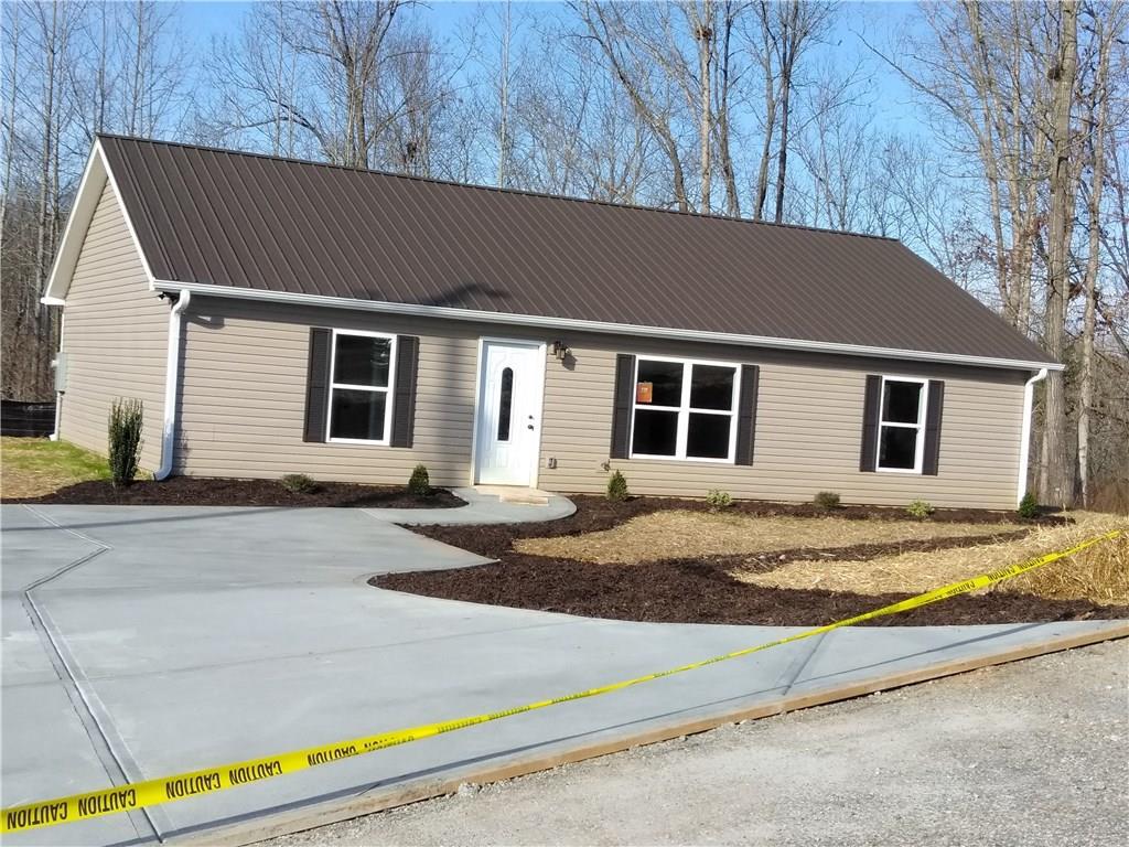 126 Maid Marian Cir., Murrayville, GA 30564