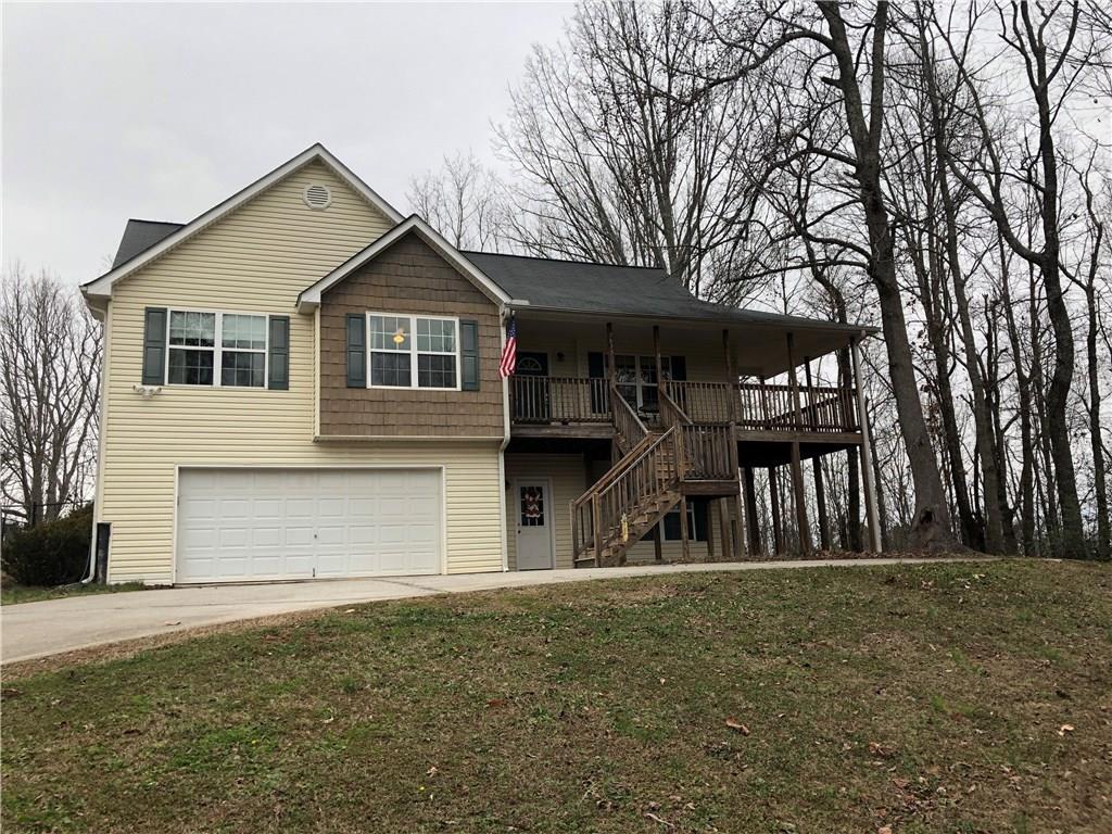 7415 Pea Ridge Rd., Gainesville, GA 30506