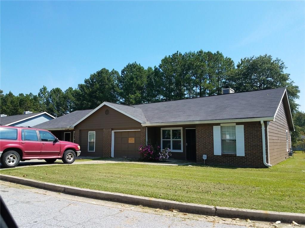 2585 Teakwood Ln., Riverdale, GA 30296