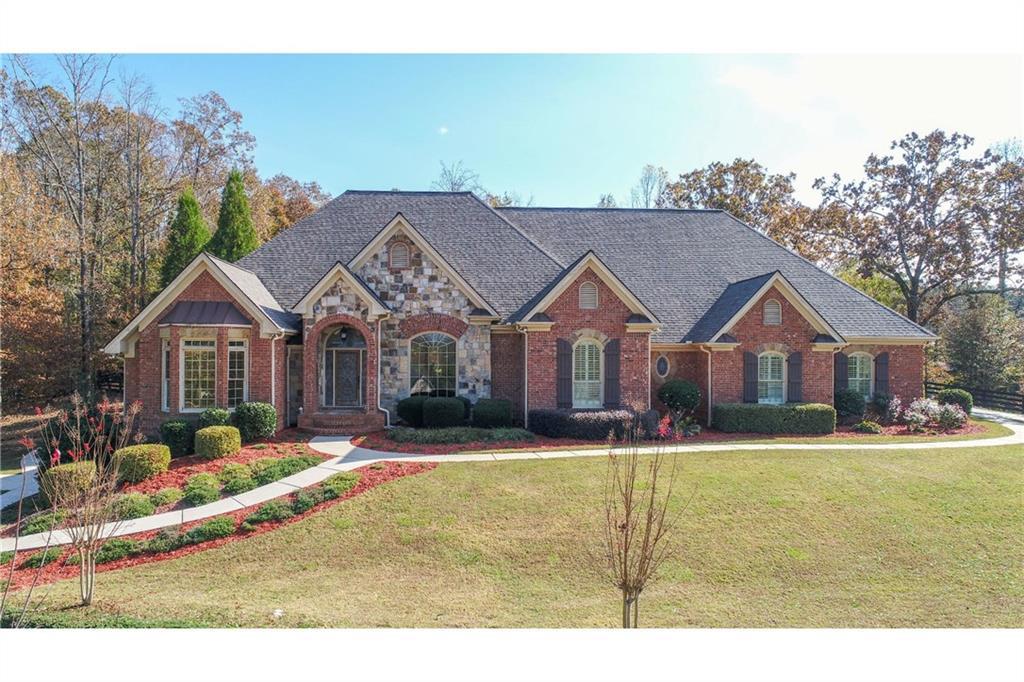 6046 Green Tree Ln., Gainesville, GA 30506