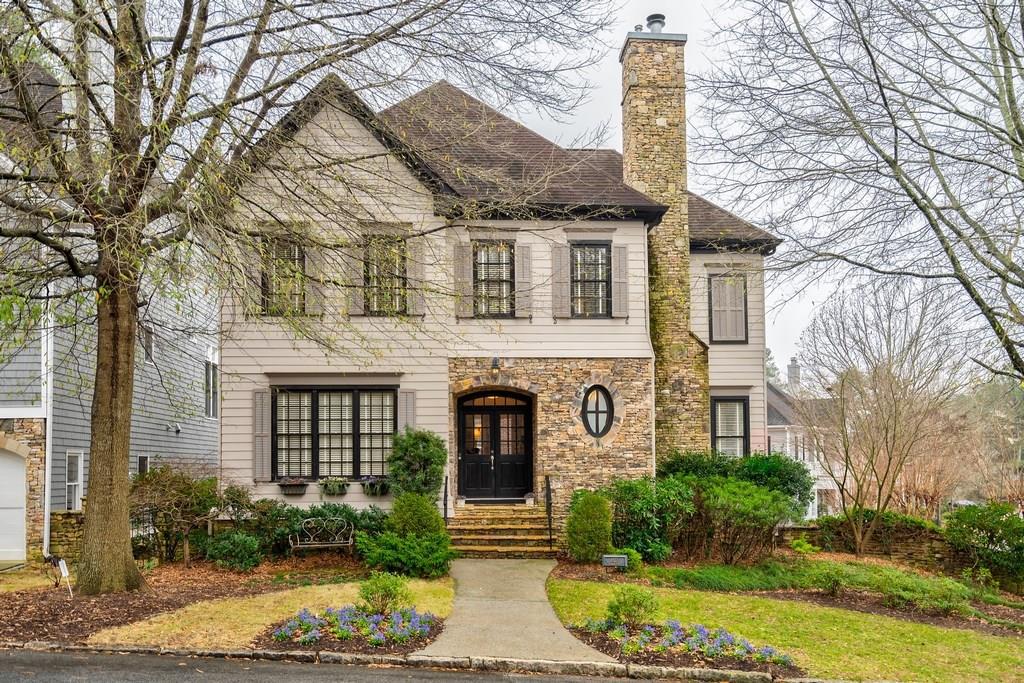 1527 Markan Dr., Atlanta, GA 30306