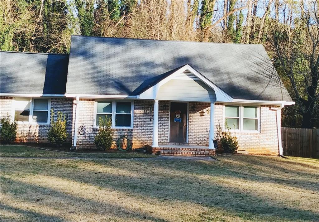 3268 Clearview Dr., Marietta, GA 30060