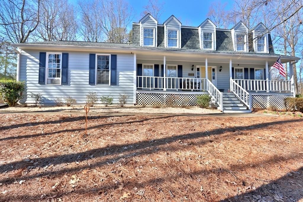 1767 Hunters Trace, Lilburn, GA 30047