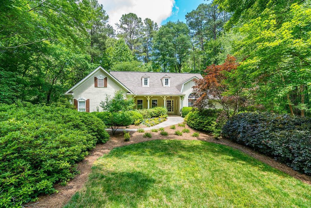 4800 Cross Creek Ct., Kennesaw, GA 30152