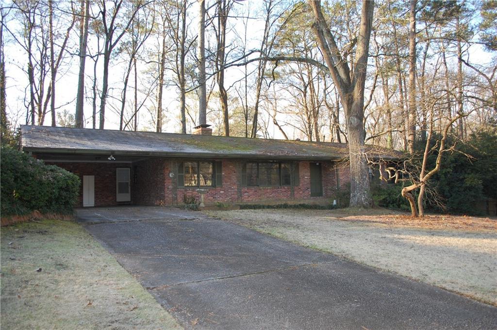 487 Pine Haven Ln., Sandy Springs, GA 30342