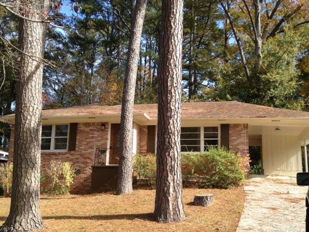 2272 Headland Ter., East Point, GA 30344