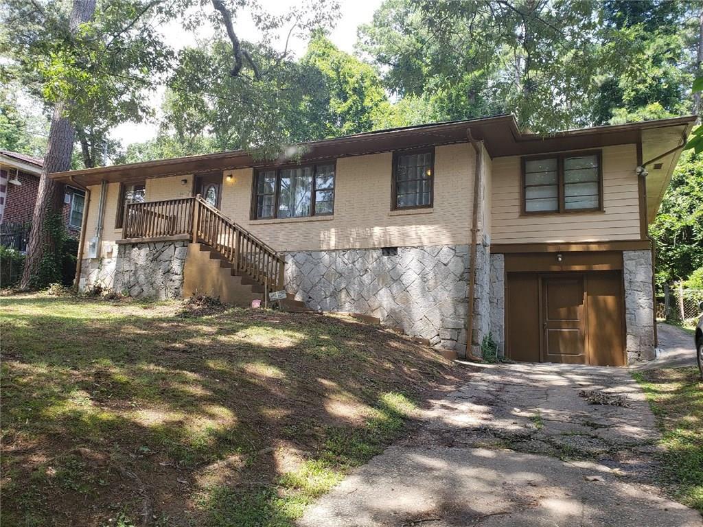 2075 Seavey Dr., Decatur, GA 30310