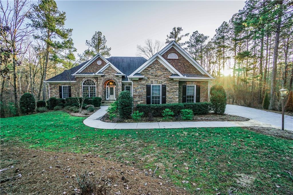 173 Picketts Creek Dr., Acworth, GA 30101