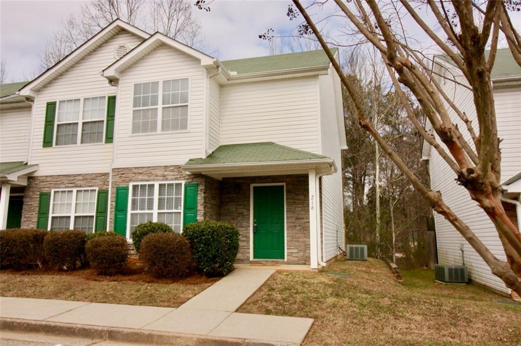 216 Hiram Ter., Hiram, GA 30141