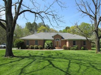 860 Lovebridge Rd., Calhoun, GA 30701