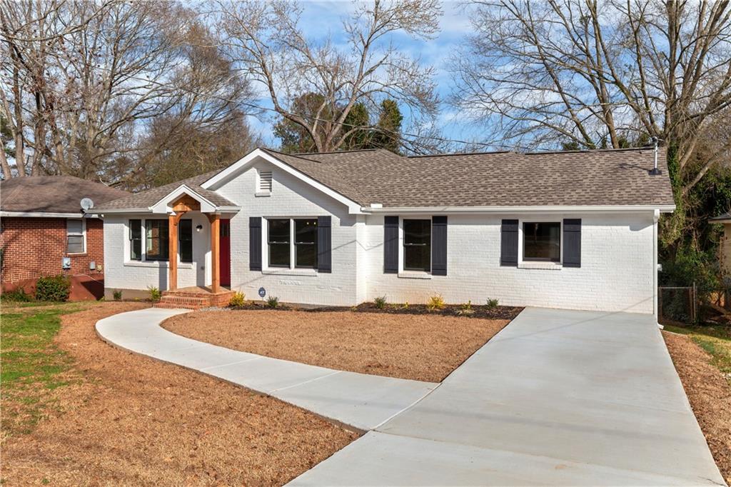 1942 Long Dr., Decatur, GA 30032