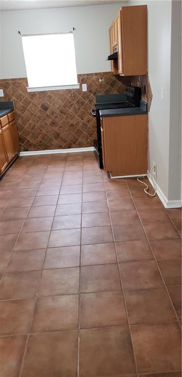 1483 NE Cutters Mill Dr., Lithonia, GA 30058