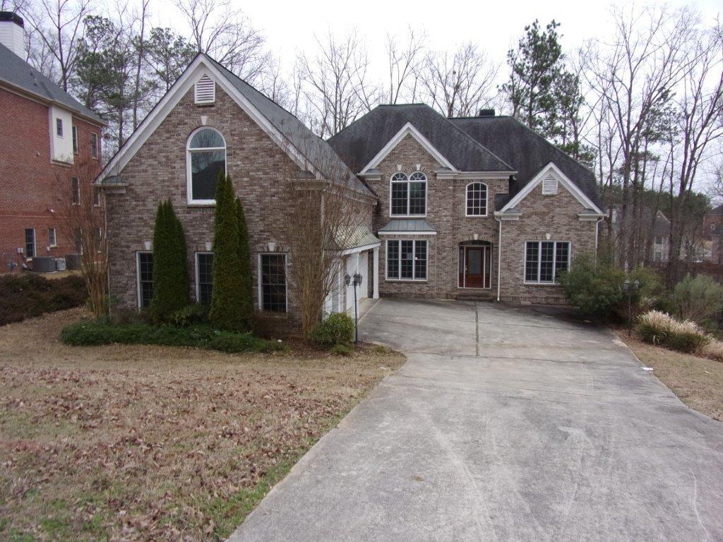 7618 Garland Cir., Atlanta, GA 30349