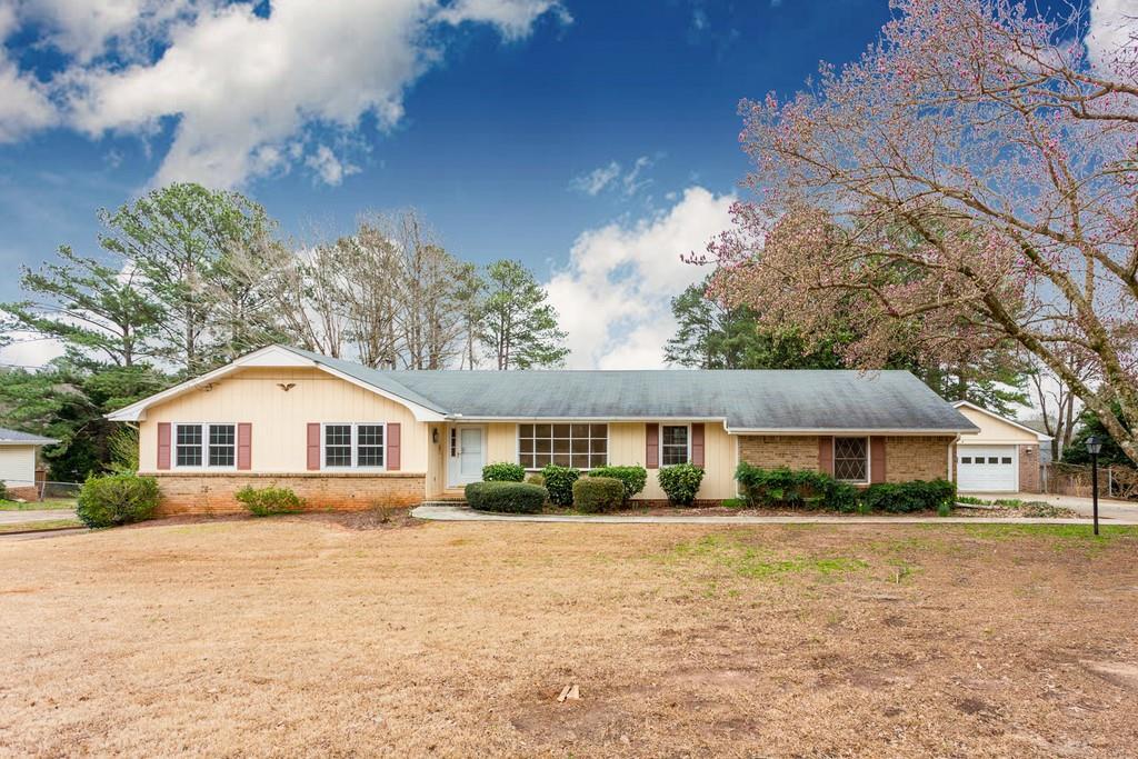 4904 SE Hull Rd., Conyers, GA 30094