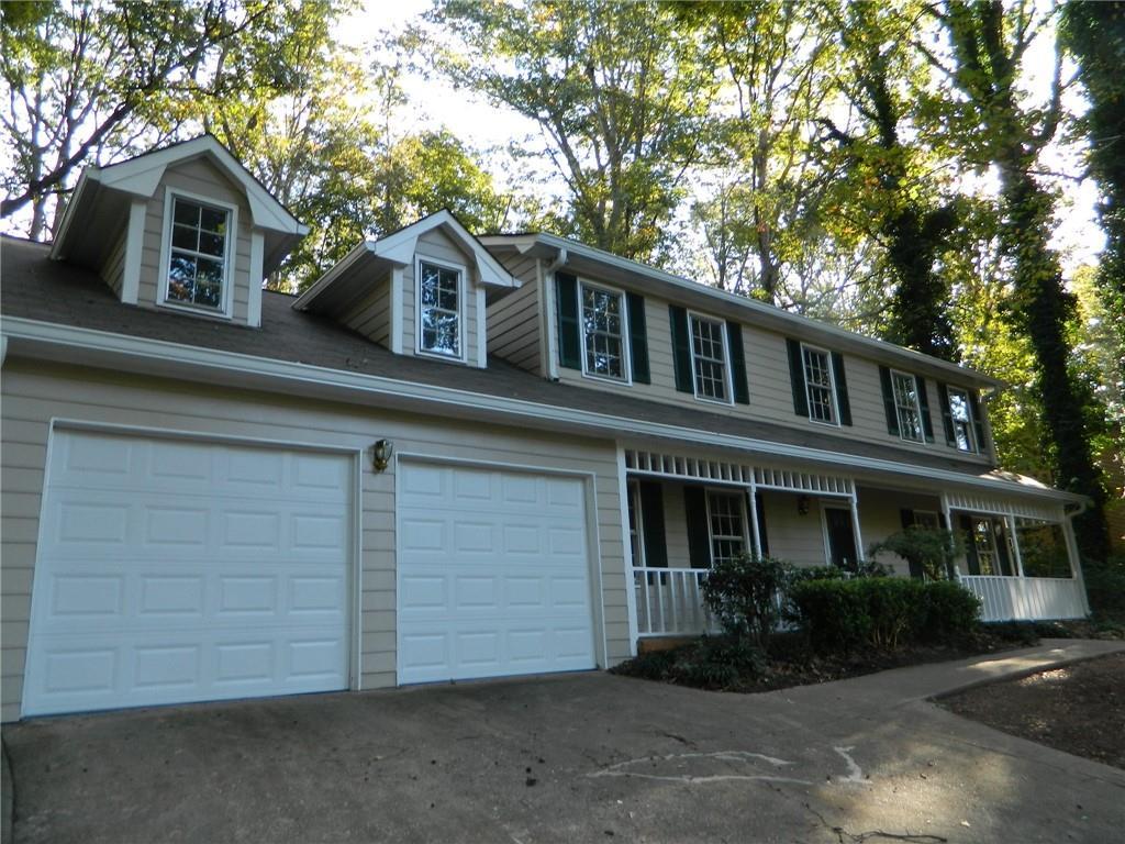 1004 Hodges Way, Stone Mountain, GA 30087