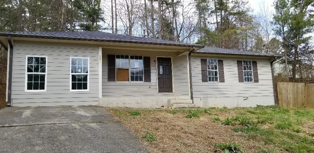 120 May St., Adairsville, GA 30103