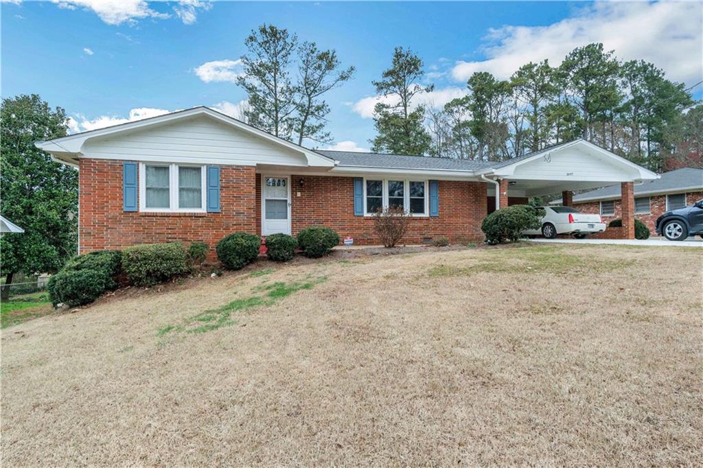 1697 Camelot Cir., Tucker, GA 30084