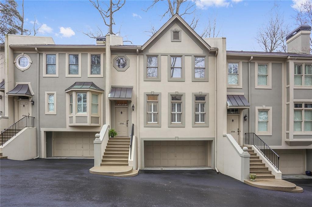 1242 Brookhaven Park Pl., Brookhaven, GA 30319